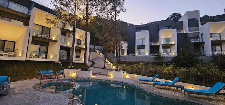 4 Star Resort - Kot Solan Himachal Pradesh